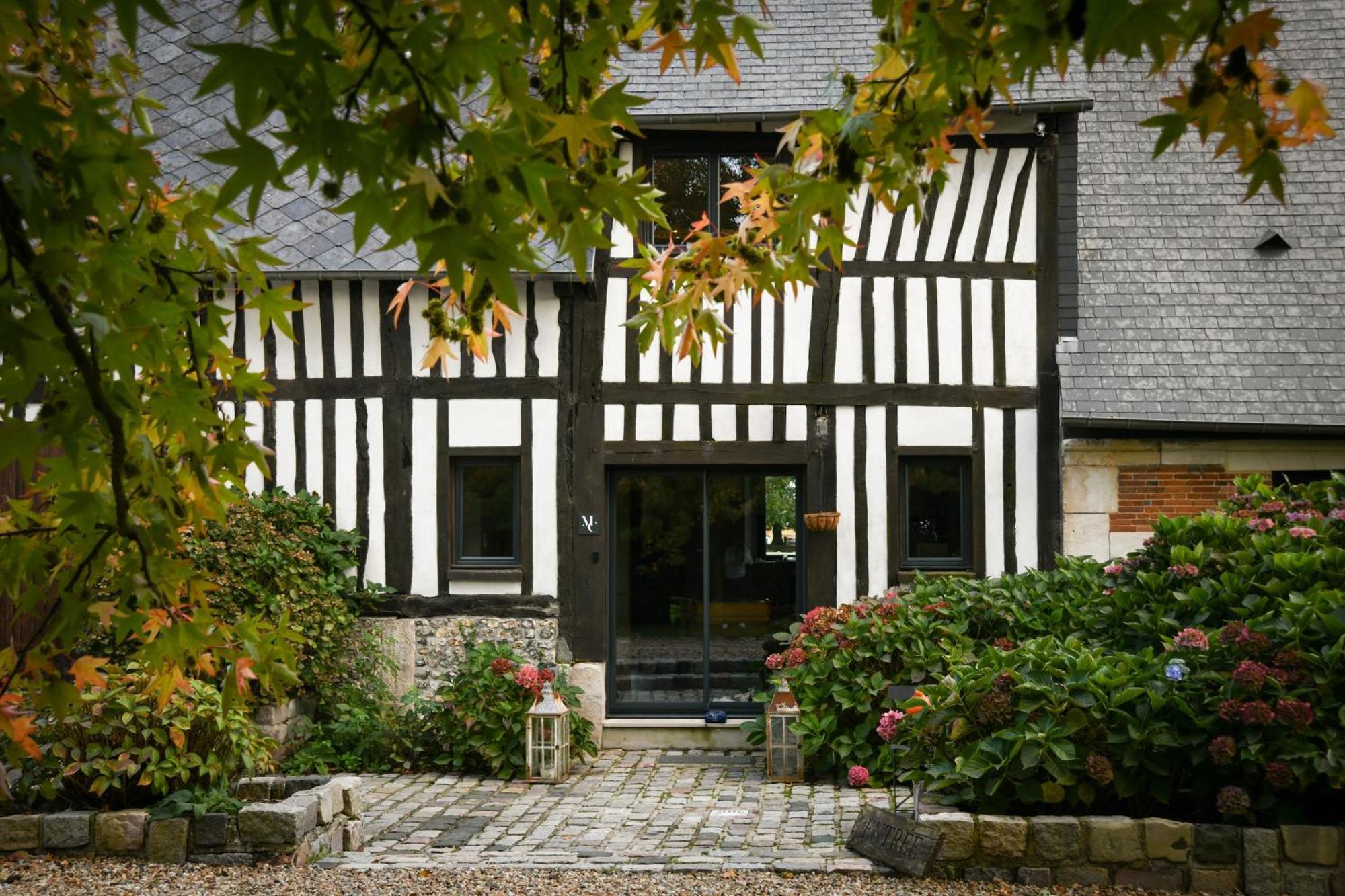 Le Manoir De La Campagne Hotel Yebleron Exterior photo